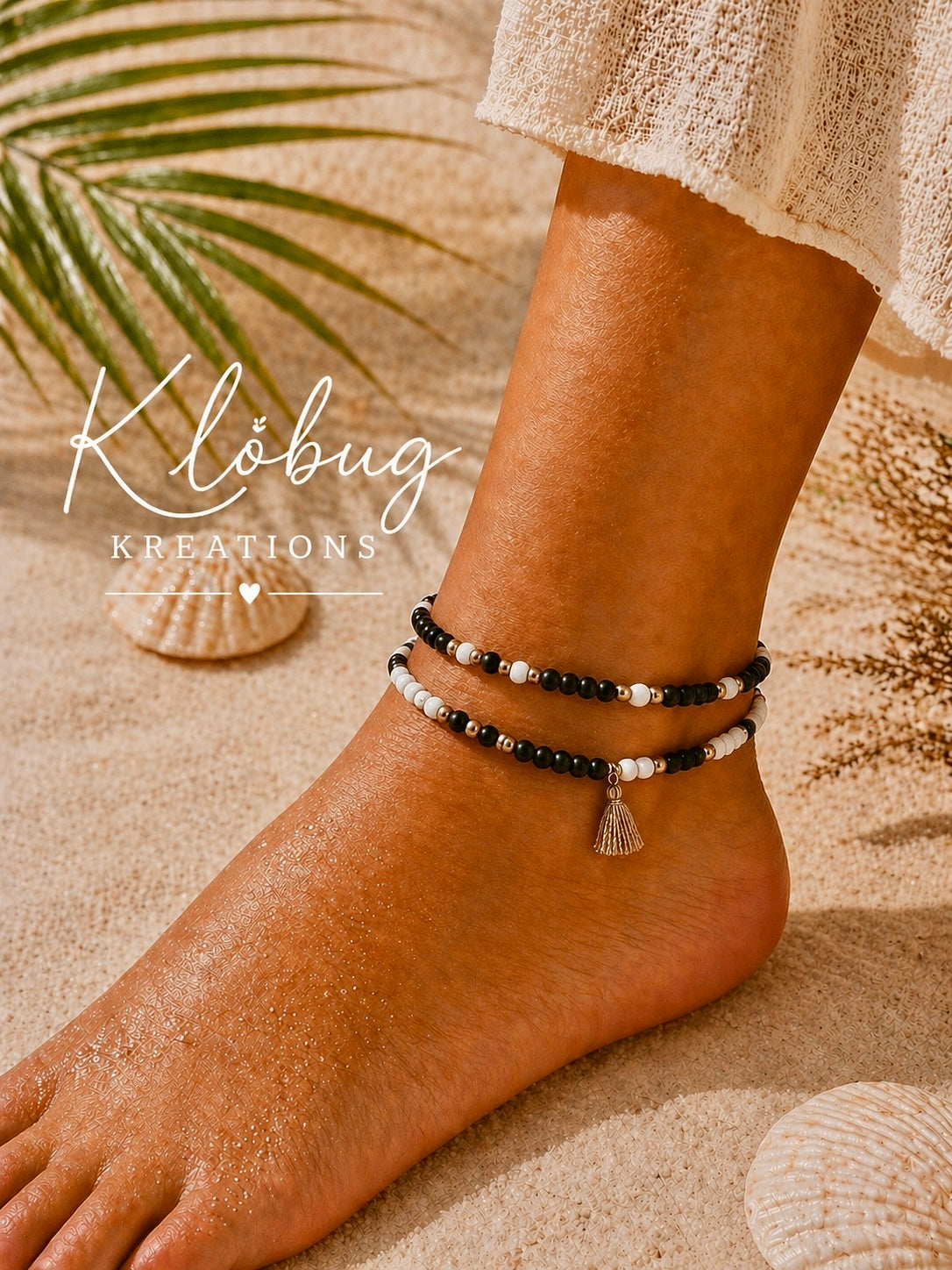 Black/White Anklet Set